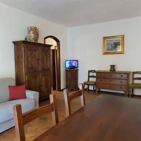 Isola Bella Apartment *